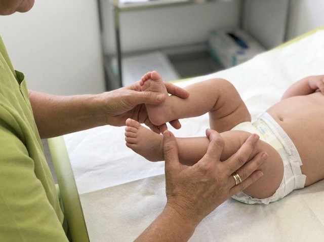 Mejore el descanso de su bebé con osteopatía pediátrica en Vigo - Imagen 1