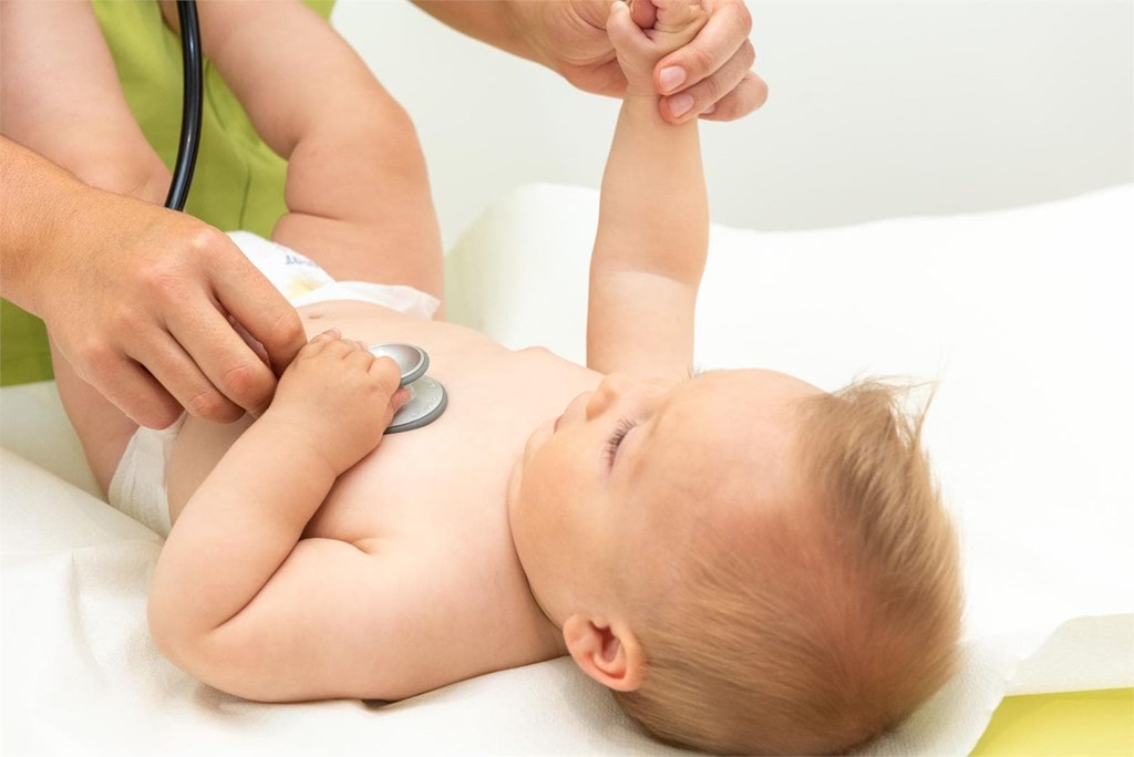 ¿Su bebé llora sin consuelo? 5 motivos por los que la osteopatía pediátrica puede ser la solución